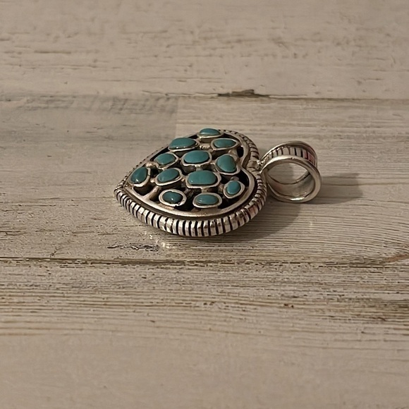 Barse Silver and Turquoise Heart Pendant. - Picture 2 of 4
